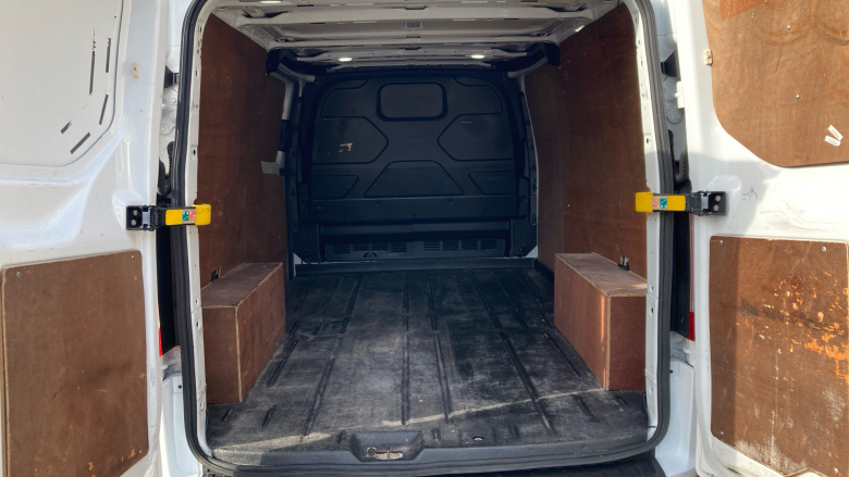 Ford Transit Custom 300 L2 Diesel Fwd 2.0 EcoBlue 130ps Low Roof Limited Van